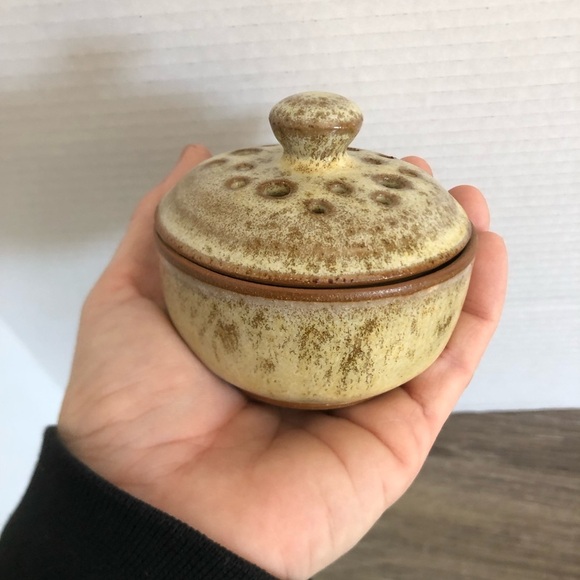 Handmade Pottery Garlic Keeper - Picture 2 of 13